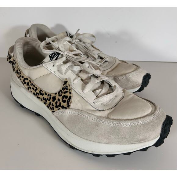Nike Shoes - Nike Waffle Debut Leopard Swoosh Sneakers White Tan Platform Womens Size 11